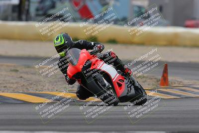 media/Jan-15-2023-SoCal Trackdays (Sun) [[c1237a034a]]/Turn 2 Set 1 (1145am)/